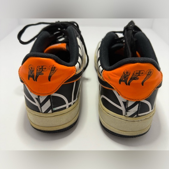 Nike Air Force 1 '07 LV8 'White Black Orange' Sneakers 823511-104 - Picture 3 of 9